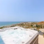 Luxury House With Private Pool, Jacuzzi And Wellness *