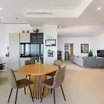 Luxury House With Private Pool, Jacuzzi And Wellness Hébergement de vacances Málaga