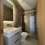 Luxury House With Private Pool, Jacuzzi And Wellness *