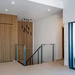Luxury House With Private Pool, Jacuzzi And Wellness Hébergement de vacances