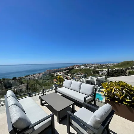 Luxury House With Private Pool, Jacuzzi And Wellness *