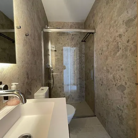 Luxury House With Private Pool, Jacuzzi And Wellness Málaga